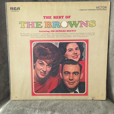 Sale Photo Thumbnail #312: "The Best of The Browns" featuring Jim Edward Brown, released on RCA Victor. 
Additional details about this album include:
Artist: The Browns, a popular American country and pop music vocal group, featuring Jim Edward Brown.
Release Information: The album