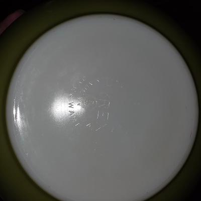 Green pyrex bowl.