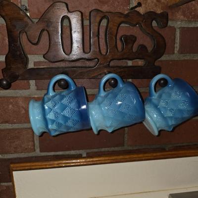 Vintage mugs with rack