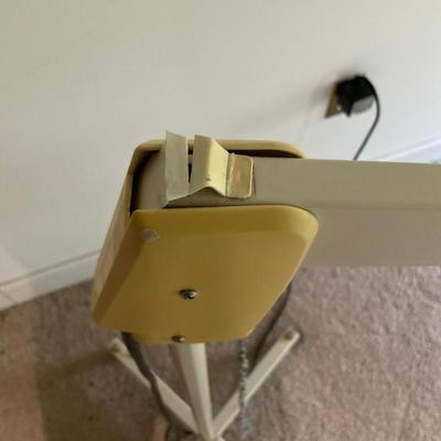 T422 Dazor Adjustable Bridge Floor Lamp