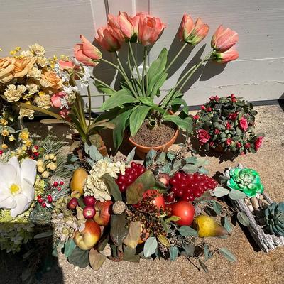 G425 Faux Flower Decor