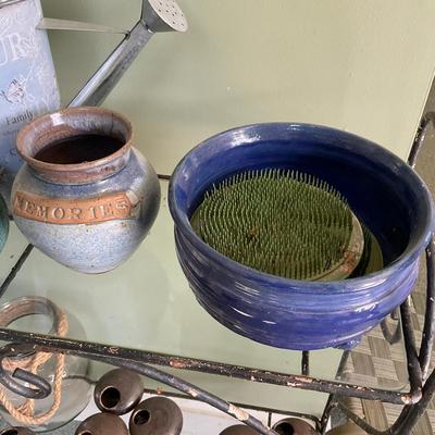 G430 Blue/Gray Pots & Watering Can