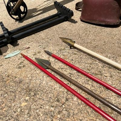 G433 McPherson Compound Bow and Arrows Lot