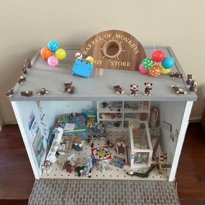 PR 445 Toyland Panoroma Shadow Box