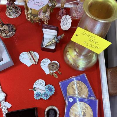 Sale Photo Thumbnail #3: Lot 1: Jewelry Selection (Right Side)

- Tables, table cloth, display pcs, display cases are not included. Lights aren’t included. 

NO CHERRY PICKING or taking ONLY the items you want and leaving the rest! Please arrive with enough time to load. Bring 