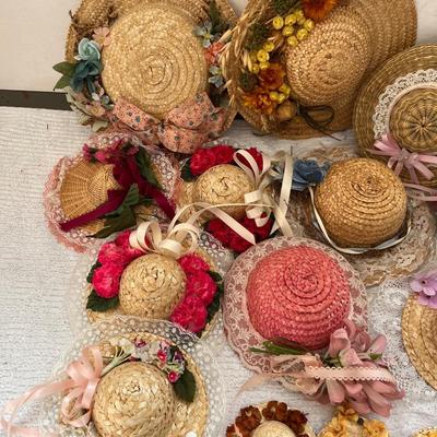 Straw Hats Lot