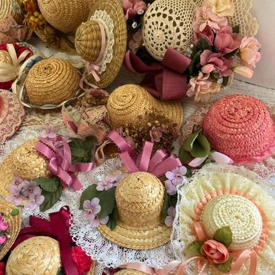 Straw Hats Lot