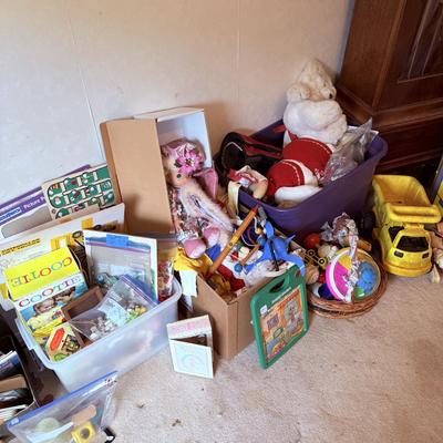 Sale Photo Thumbnail #97: - Clock untested

NO CHERRY PICKING or taking ONLY the items you want and leaving the rest! Please arrive with enough time to load. Bring boxes/any tools to assemble /dolly/people to help load/etc.
- Questions? Call Shawn at (918)232-2327 or email us.