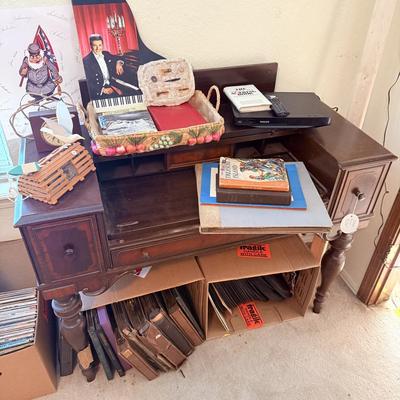 Sale Photo Thumbnail #121: NO CHERRY PICKING or taking ONLY the items you want and leaving the rest! Please arrive with enough time to load. Bring boxes/any tools to assemble /dolly/people to help load/etc.
- Questions? Call Shawn at (918)232-2327 or email us.