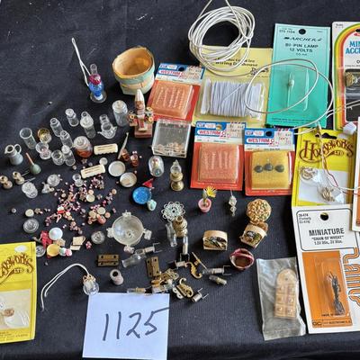 Miniature Doll House pieces and Parts