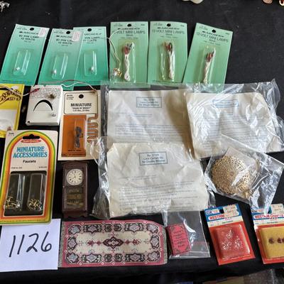 Miniature Doll House Lot