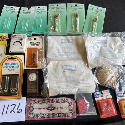 Miniature Doll House Lot