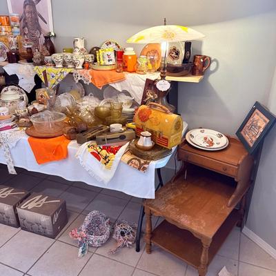 Sale Photo Thumbnail #148: Note: Table & shelving are not included. (Used for display purposes)

NO CHERRY PICKING or taking ONLY the items you want and leaving the rest! Please arrive with enough time to load. Bring boxes/any tools to assemble /dolly/people to help load/etc.
- Que