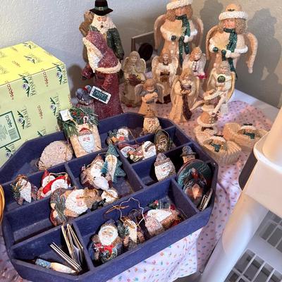 Sale Photo Thumbnail #183: Note: Table & shelving are not included. (Used for display purposes)

NO CHERRY PICKING or taking ONLY the items you want and leaving the rest! Please arrive with enough time to load. Bring boxes/any tools to assemble /dolly/people to help load/etc.
- Que