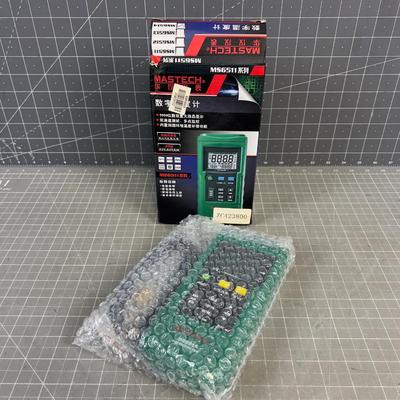 MASTECH - Electronic Thermometer, NEW 