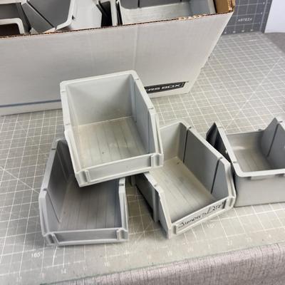 22 Parts Bins Small, 