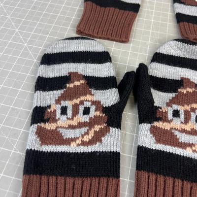 4 Pair of Mr. Hanky's Cousin MITTENS 