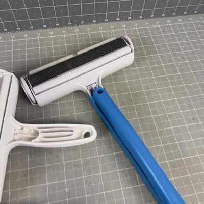 3 Lint Rollers 
