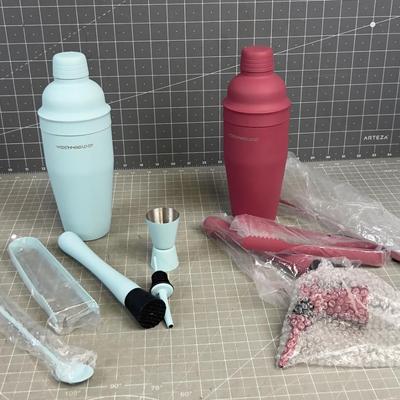 2 MIXOLOGY Bar Sets Satin Finish, Rose and Mint 