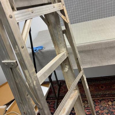 5 Foot Step Ladder. 