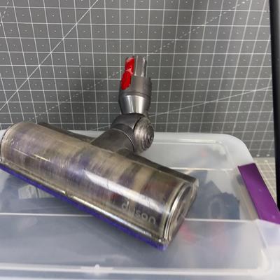 DYSON Cyclone with Attachments, Vacuum