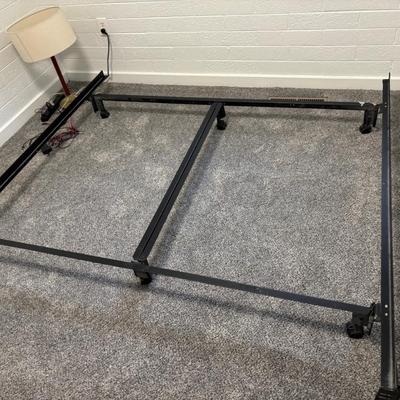 iComfort King Size Bed w/Box Spring & Frame 