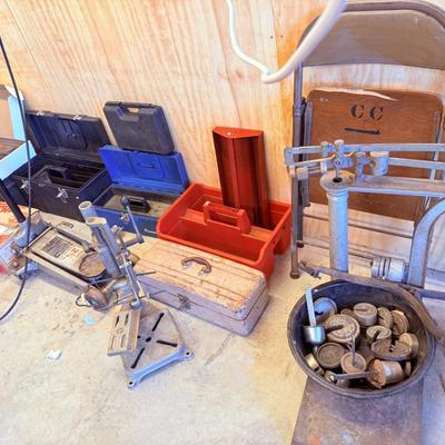 Lot 39: Hubcaps, toolboxes & more