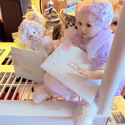 Lot 44: Kitchenware, Furniture, Dolls & More