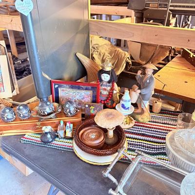 Lot 45: Glassware, Home decor, Furniture & More