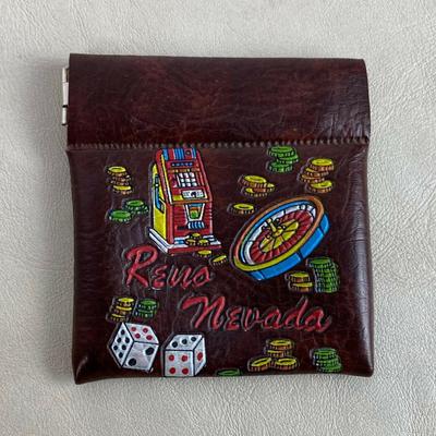 vintage RENO NEVADA SOUVENIR COIN PURSE