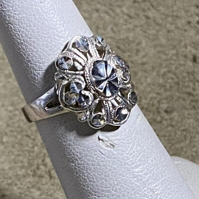 BEVERLY HILLS SILVER DECORATIVE METAL RING SIZE 5.75