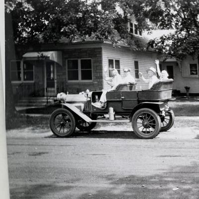 1906 NORTHERN AUTOMOBILE TOURING CAR SNAPSHOT ALBUM IOWA 1955