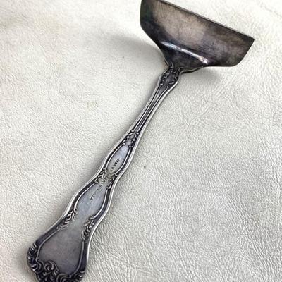 1865 Wm ROGERS SILVERPLATE BABY FOOD PUSHER
