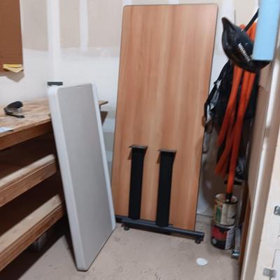6 FOOT PROJECT TABLE AND A 4 FOOT FOLDING TABLE