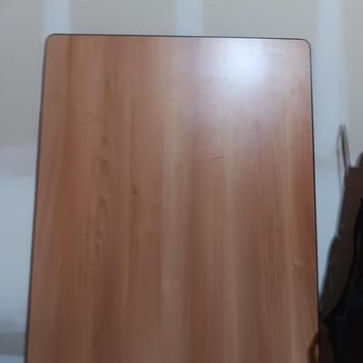 6 FOOT PROJECT TABLE AND A 4 FOOT FOLDING TABLE