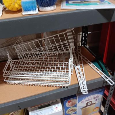 NEW WASHCLOTHS AND HAND TOWELS PLUS SCRUB BRUSHES AND ORGANIZERS