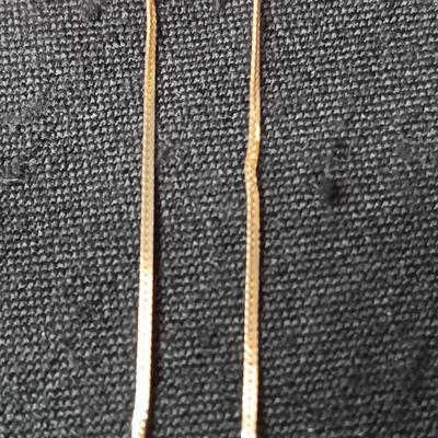 14K GOLD HEART AND CHAIN 2.37g