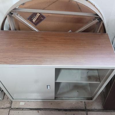 METAL STORAGE CABINET