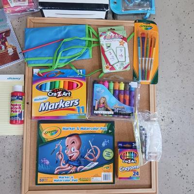 KIDS ARTS AND CRAFTS LOT