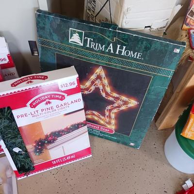 BIG CHRISTMAS DECOR