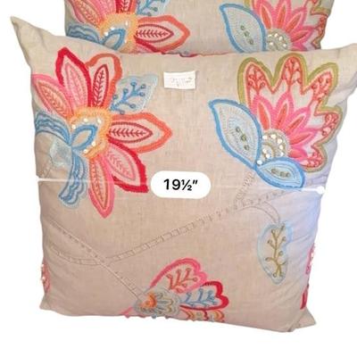 textiles - Decorative Crewel Throw Pillows