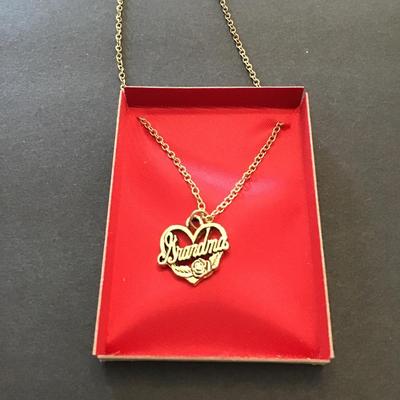 Sale Photo Thumbnail #24: Vintage, gold tone, grandma pendant necklace. Please see attached photos.