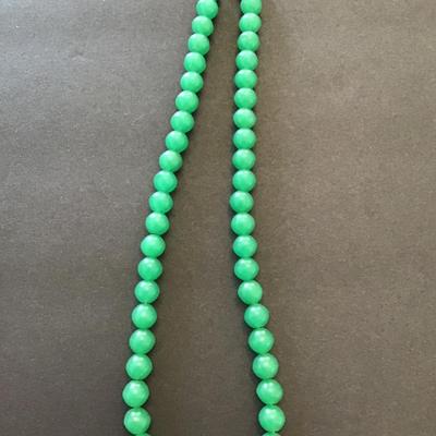 Sale Photo Thumbnail #33: Vintage green glass beaded necklace. Please see attached photos.