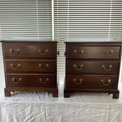 902 Pair of Mahogany 3-Drawer Chair-side Chests/ End tables