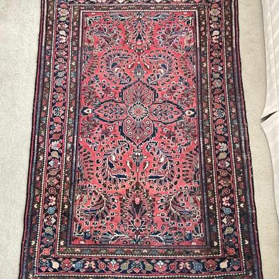 909 Hand-knotted Oriental Rug