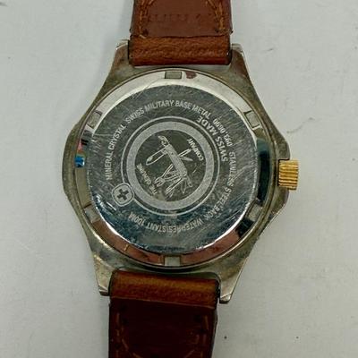 Wenger S.A.K. Design Unisex Watch 100M Date Indicator