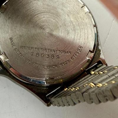 Vintage Seiko Men's Quartz QS 100 Watch 8123-6349 Black Steel Gold Date 10 Bar