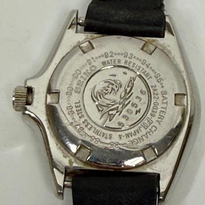 Vintage Seiko Women's Quartz Diver's 150M Watch 2A22-0039