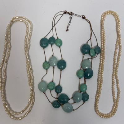 Vintage Jewelry Lot - 3 necklaces