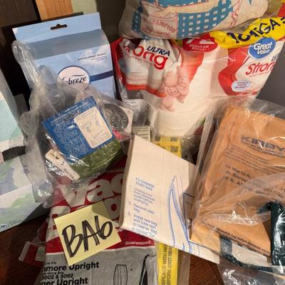 Sale Photo Thumbnail #442: Toilet paper, tissues, vacuum bags, etc.